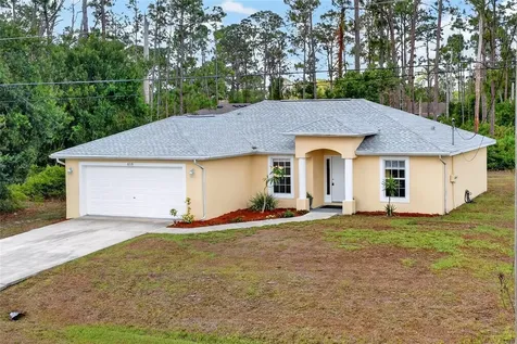 8221 Larrimore Avenue North Port FL 34291