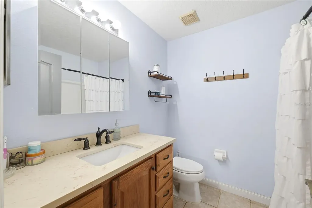 10260 Caracara Avenue Weeki Wachee FL 34613