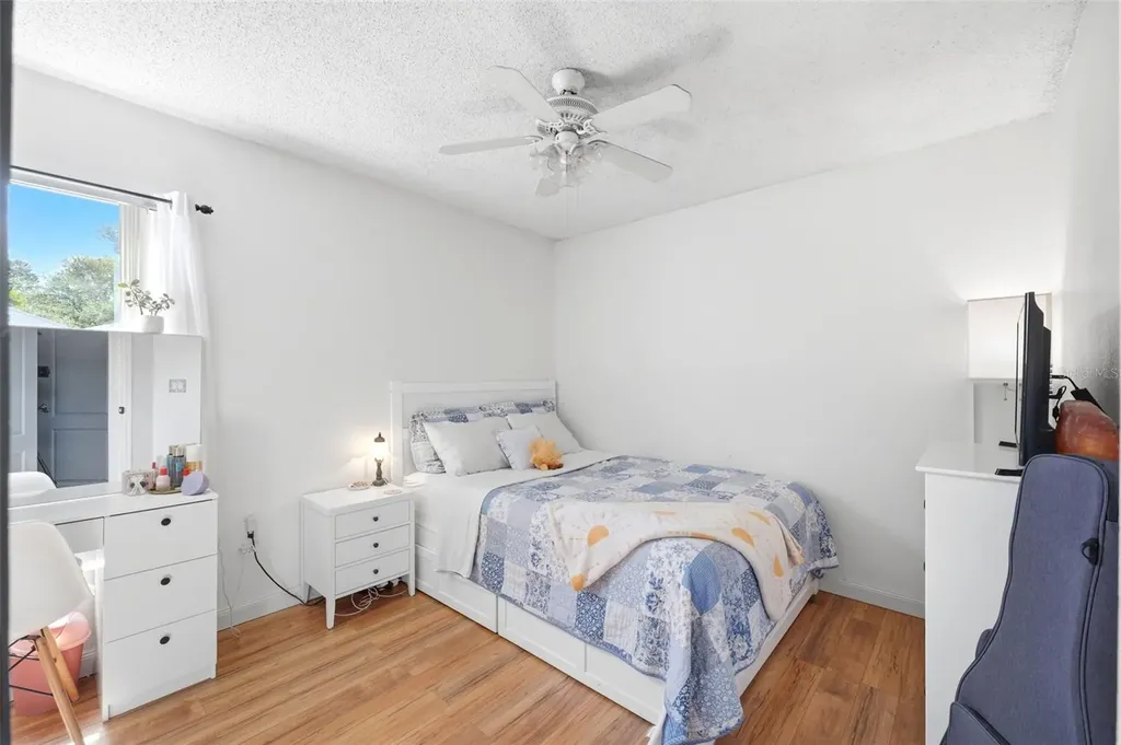 10260 Caracara Avenue Weeki Wachee FL 34613