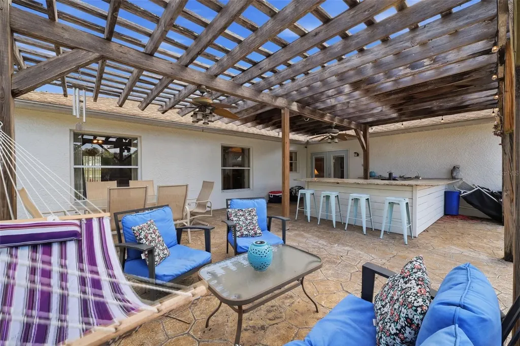 10260 Caracara Avenue Weeki Wachee FL 34613
