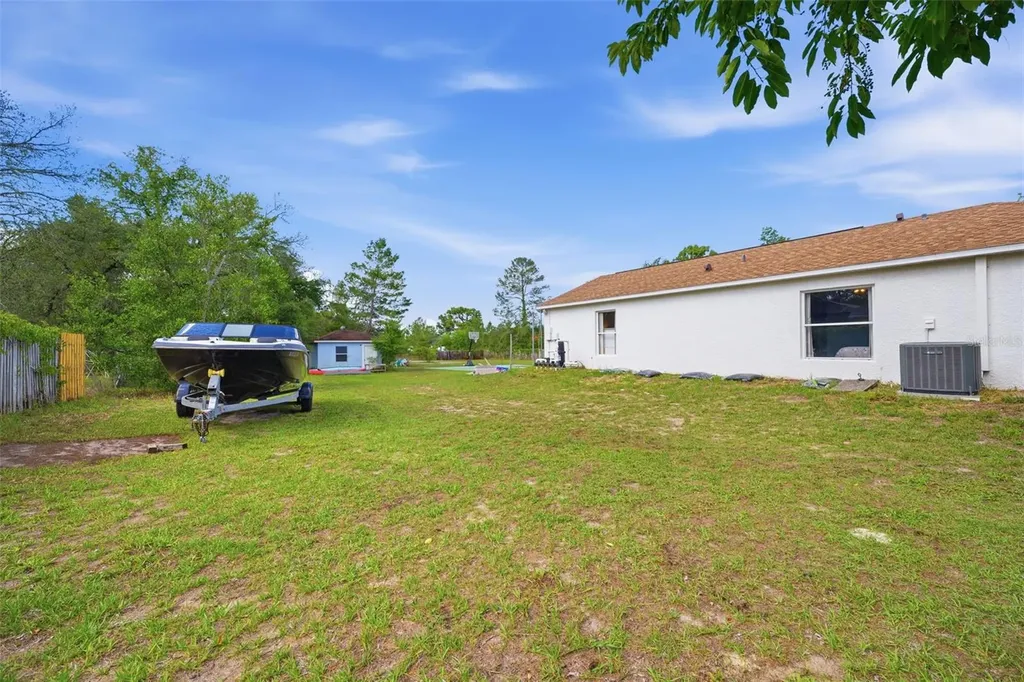 10260 Caracara Avenue Weeki Wachee FL 34613