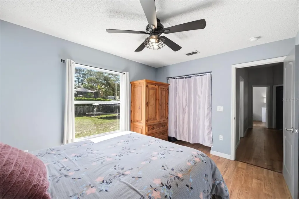 10260 Caracara Avenue Weeki Wachee FL 34613