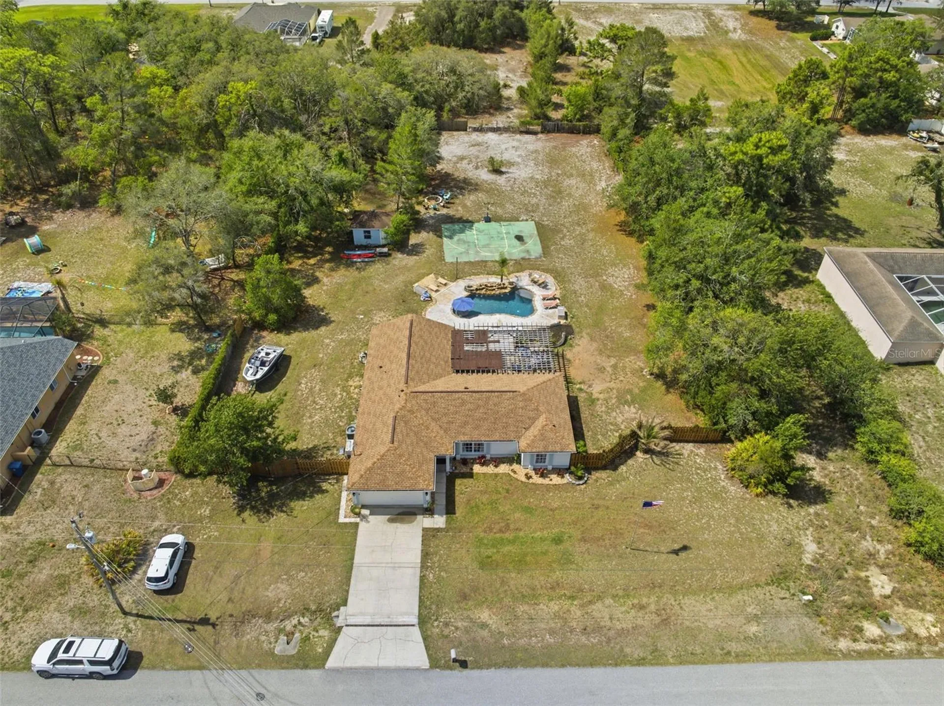 10260 Caracara Avenue Weeki Wachee FL 34613