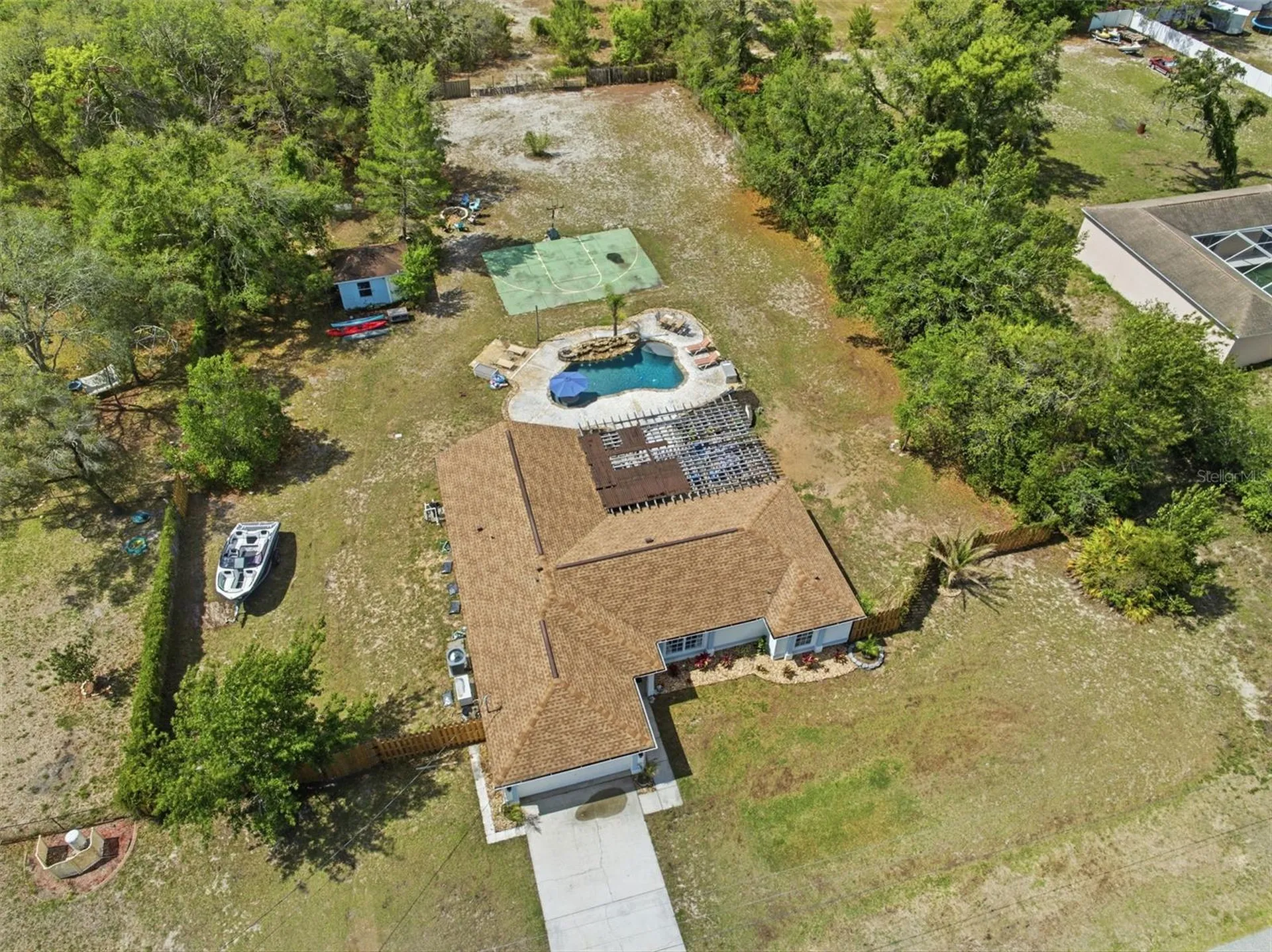 10260 Caracara Avenue Weeki Wachee FL 34613