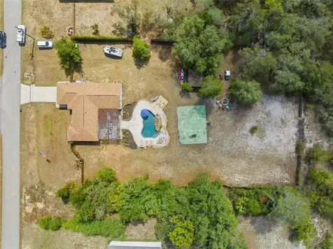 10260 Caracara Avenue Weeki Wachee FL 34613