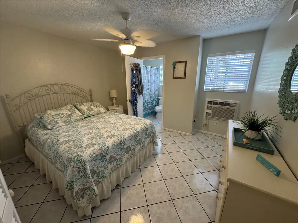 111 Airport Avenue W Venice FL 34285