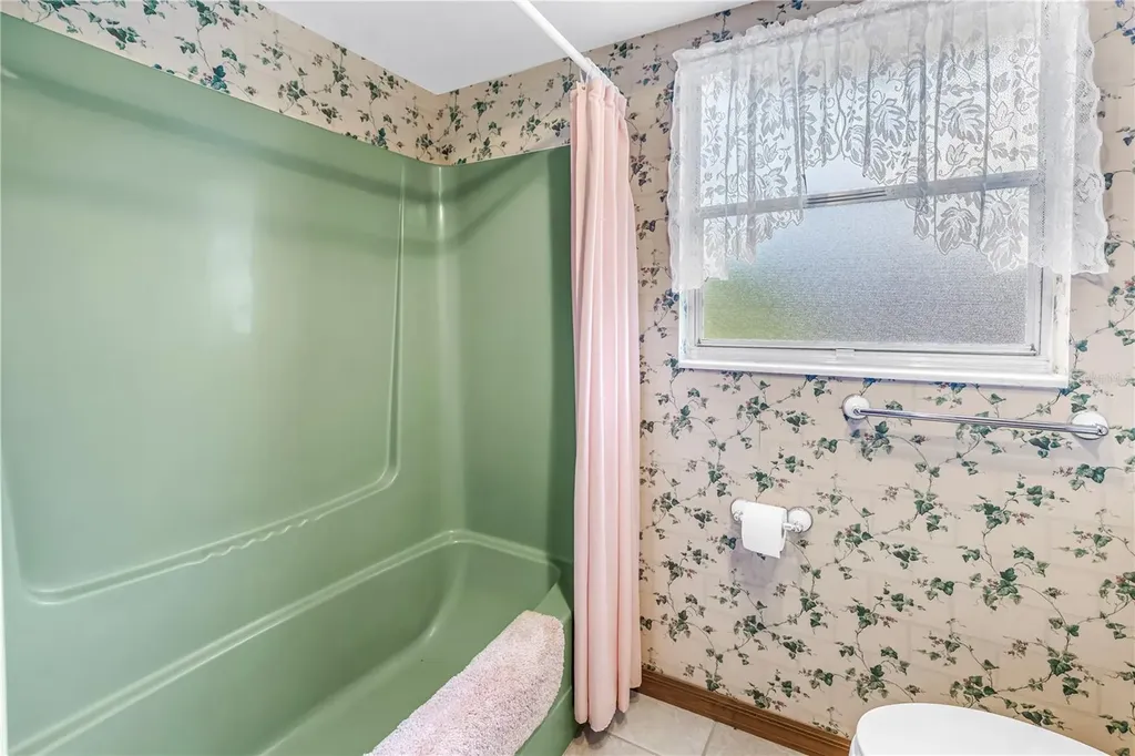 10657 Del Prado Drive E Largo FL 33774