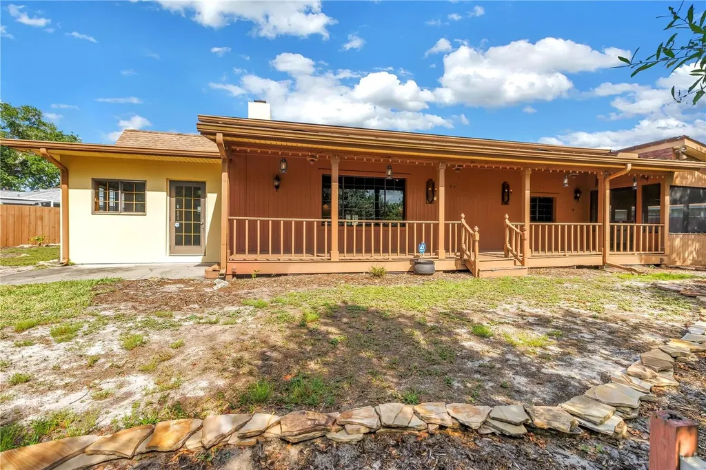 10657 Del Prado Drive E Largo FL 33774
