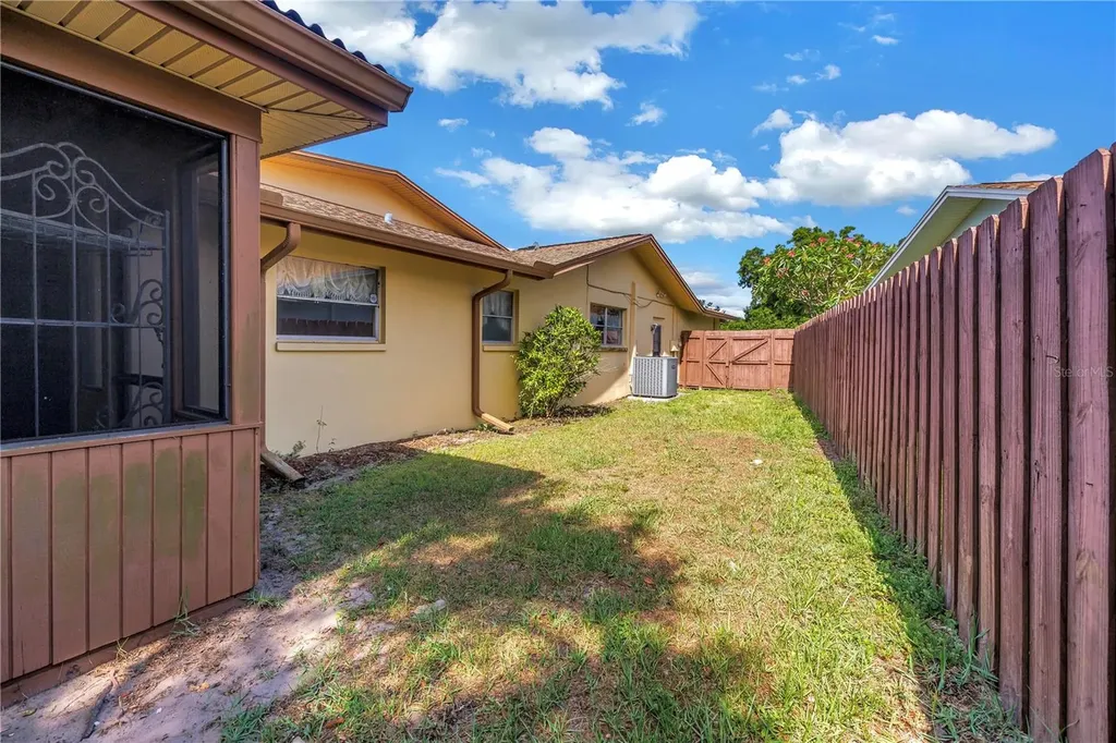 10657 Del Prado Drive E Largo FL 33774