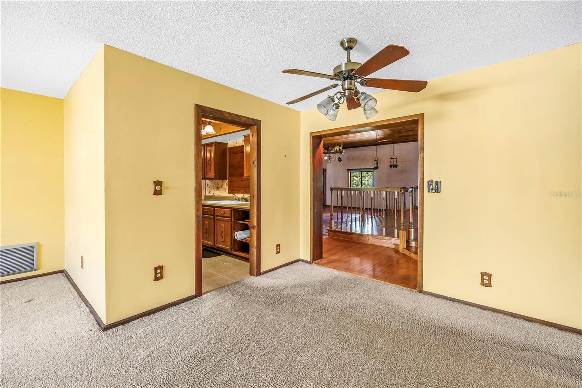 10657 Del Prado Drive E Largo FL 33774