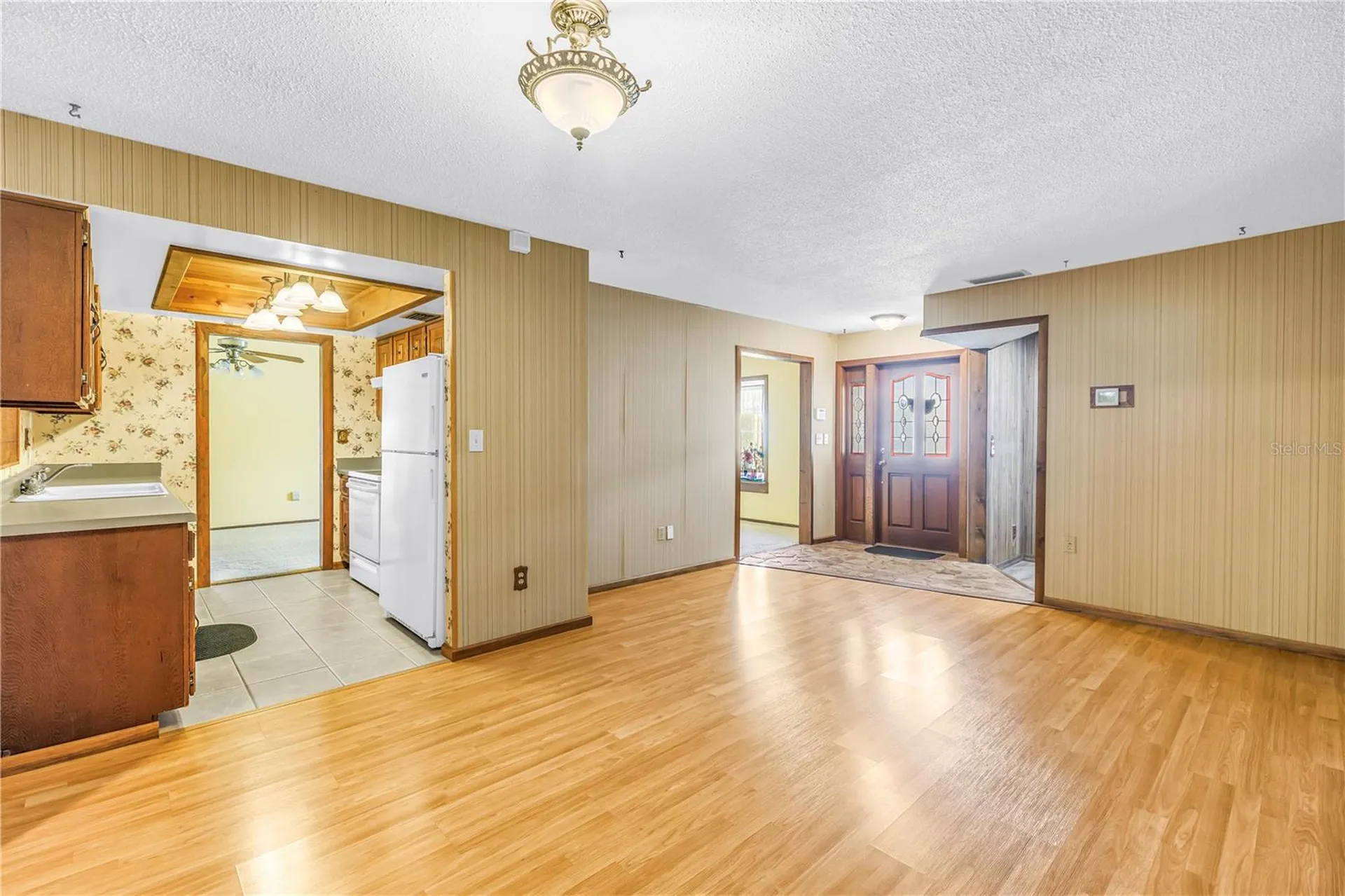10657 Del Prado Drive E Largo FL 33774