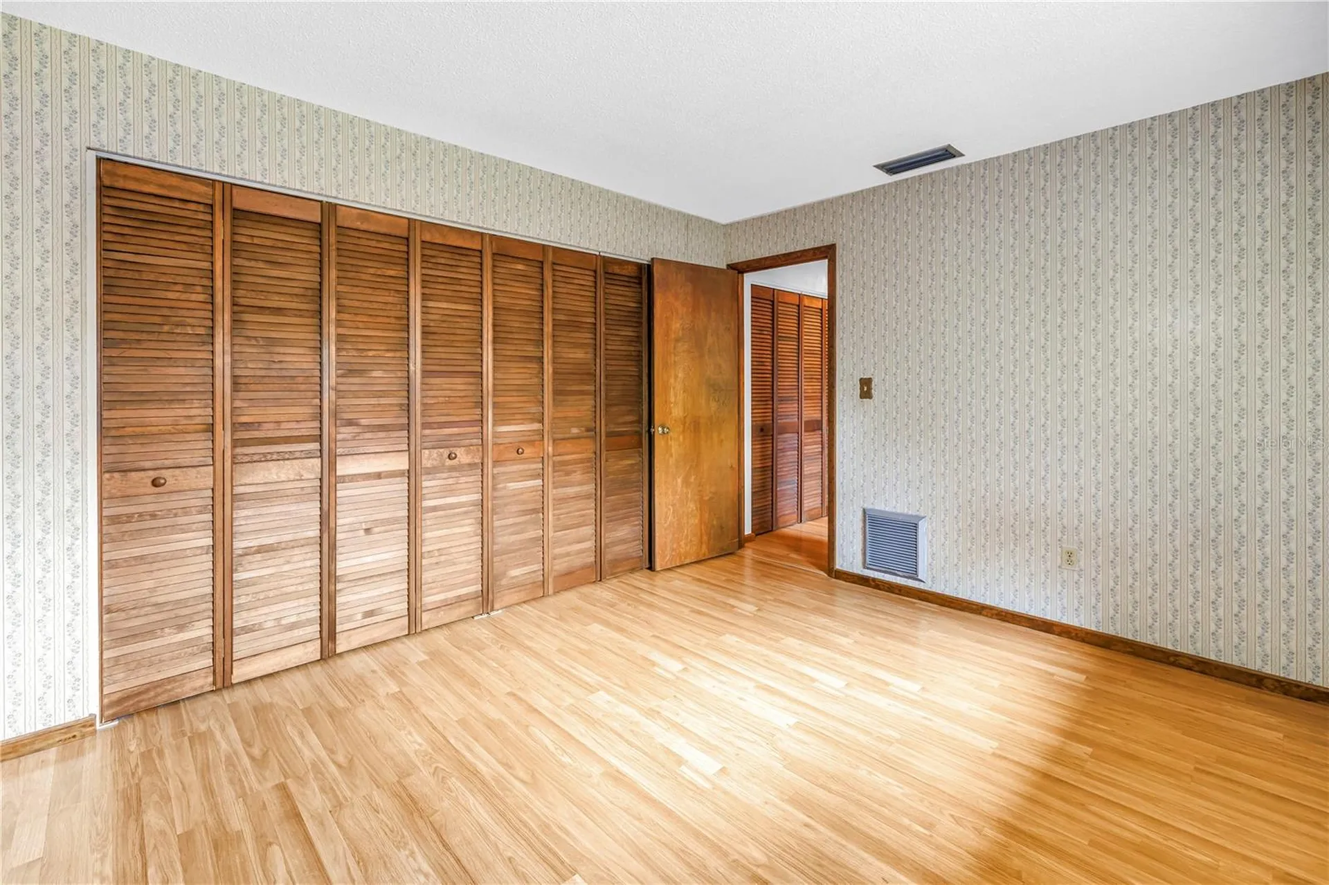 10657 Del Prado Drive E Largo FL 33774
