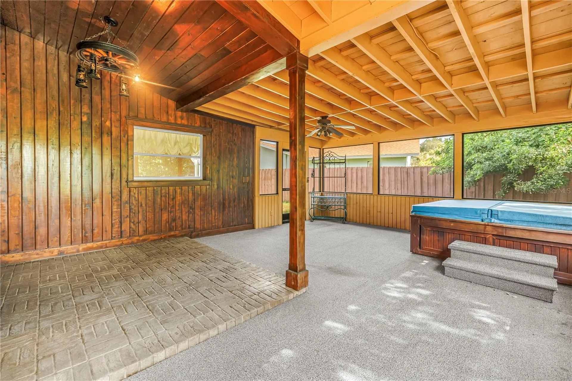 10657 Del Prado Drive E Largo FL 33774