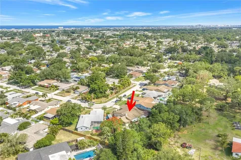 10657 Del Prado Drive E Largo FL 33774
