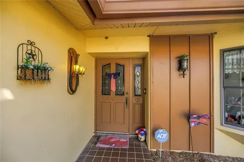10657 Del Prado Drive E Largo FL 33774