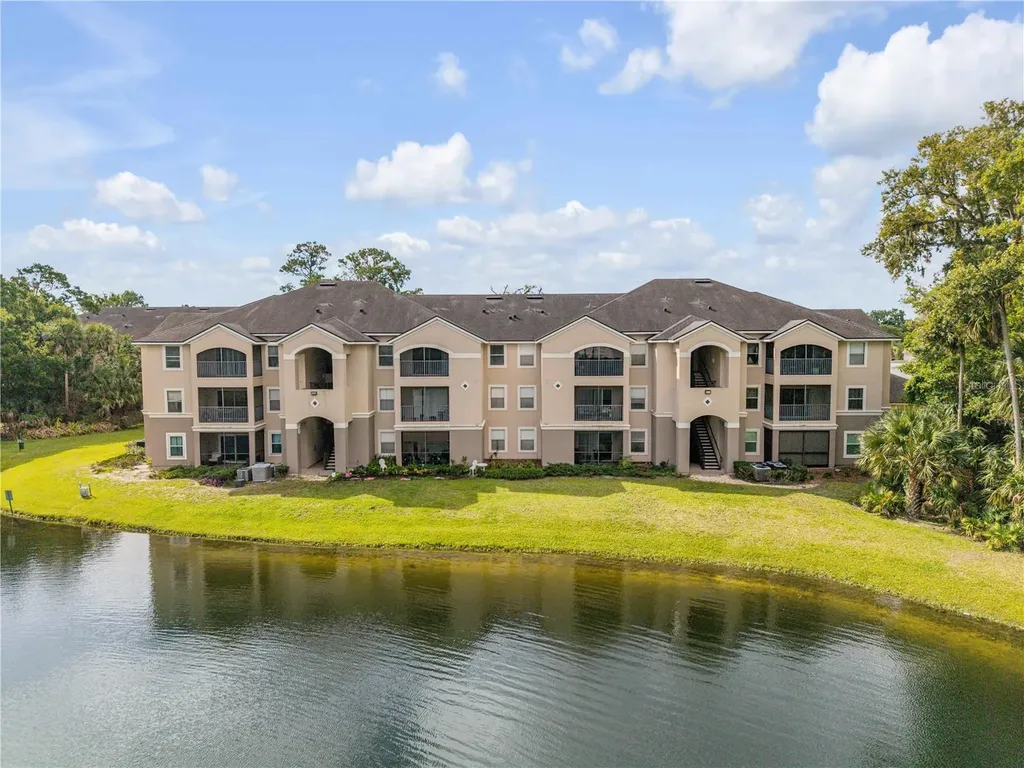 940 Village Trail Port Orange FL 32127