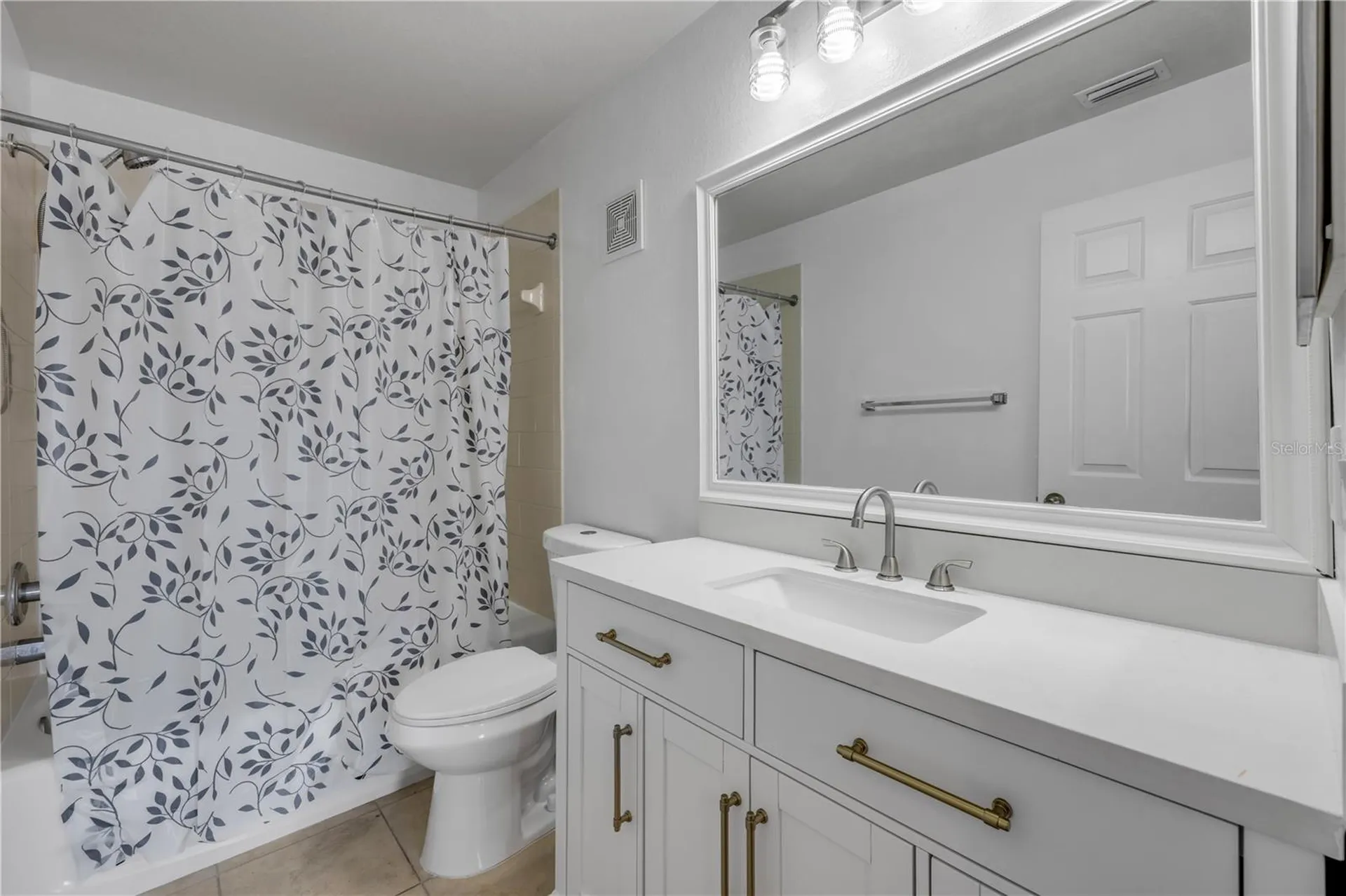 940 Village Trail Port Orange FL 32127