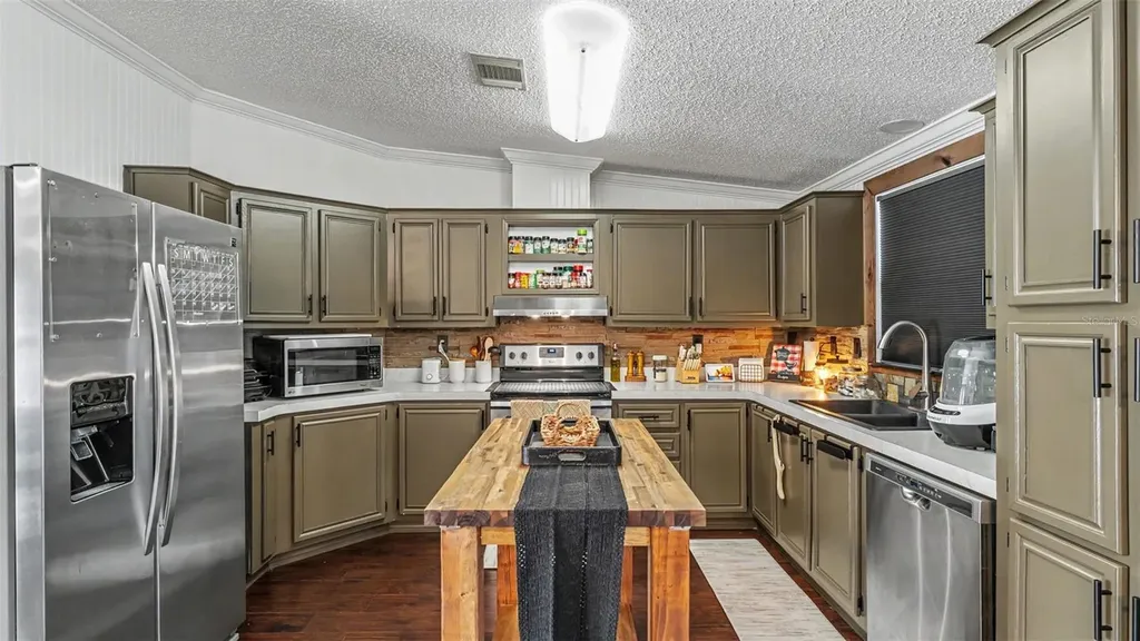 4740 Pheasant Drive Mulberry FL 33860