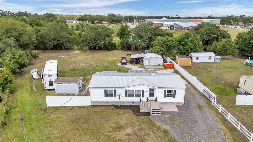 4740 Pheasant Drive Mulberry FL 33860