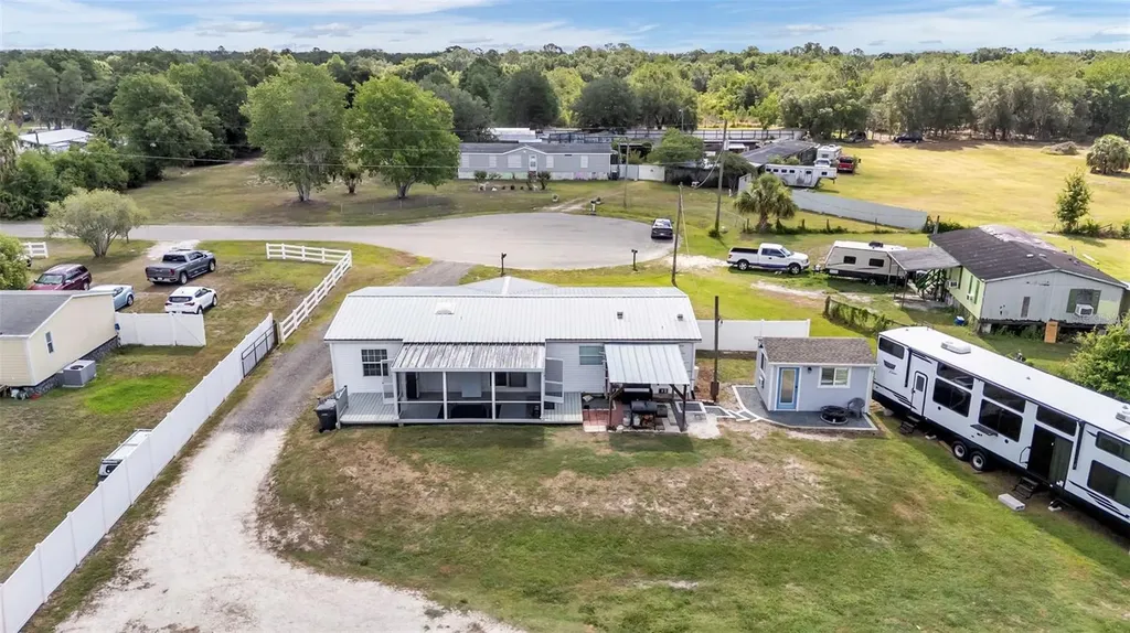 4740 Pheasant Drive Mulberry FL 33860