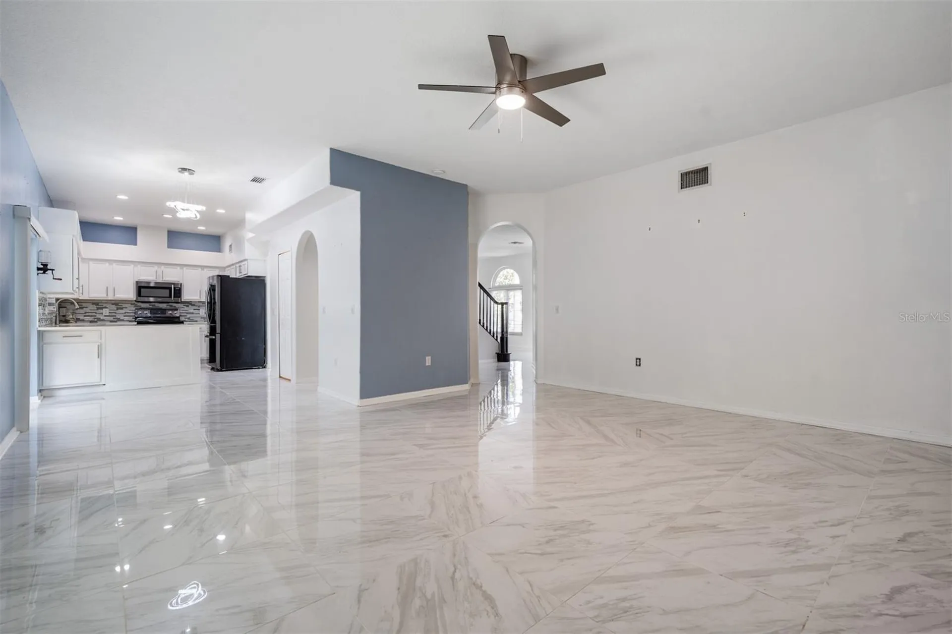 380 Rosalind Lane Oldsmar FL 34677