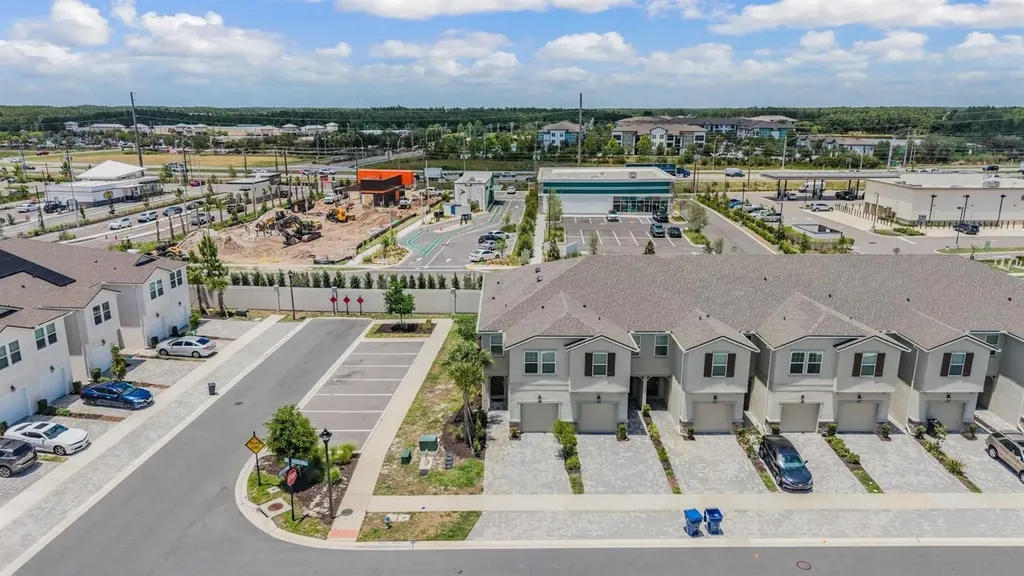 19153 Elsimont Isle Lutz FL 33558