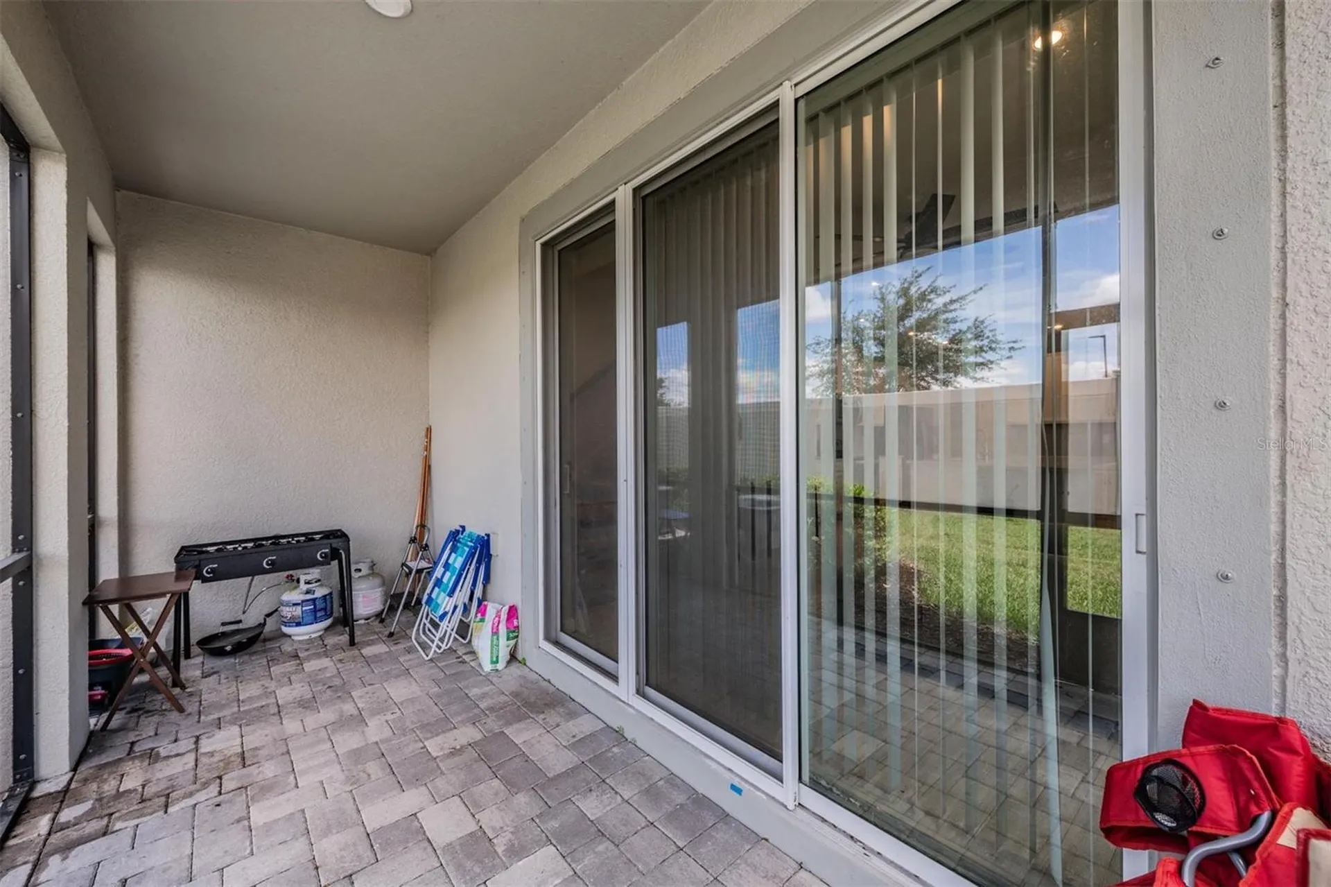 19153 Elsimont Isle Lutz FL 33558
