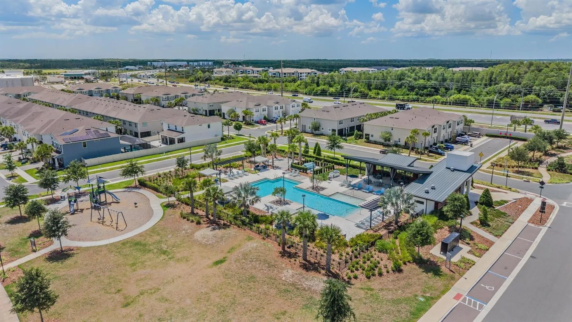 19153 Elsimont Isle Lutz FL 33558