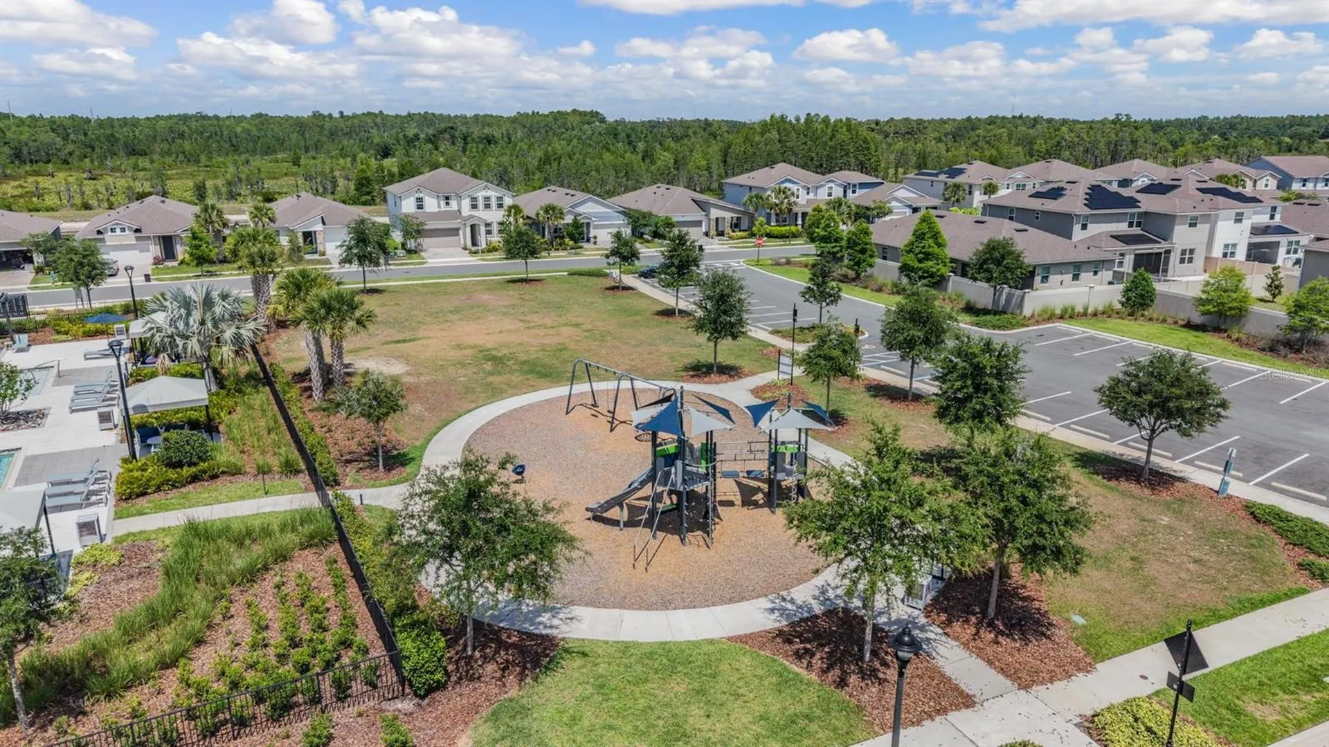 19153 Elsimont Isle Lutz FL 33558