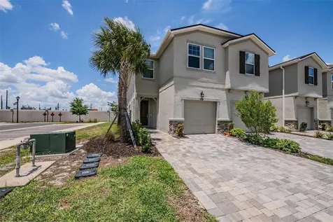 19153 Elsimont Isle Lutz FL 33558