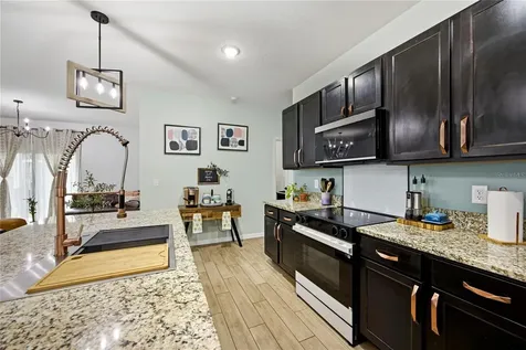 1469 NW 136th Drive Newberry FL 32669