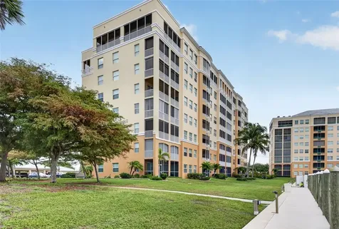 2060 Matecumbe Key Road Punta Gorda FL 33955