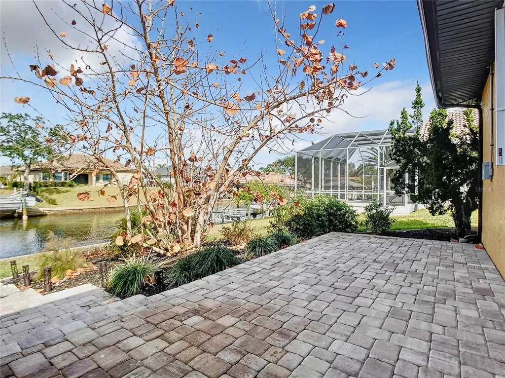 12 Collinson Court Palm Coast FL 32137