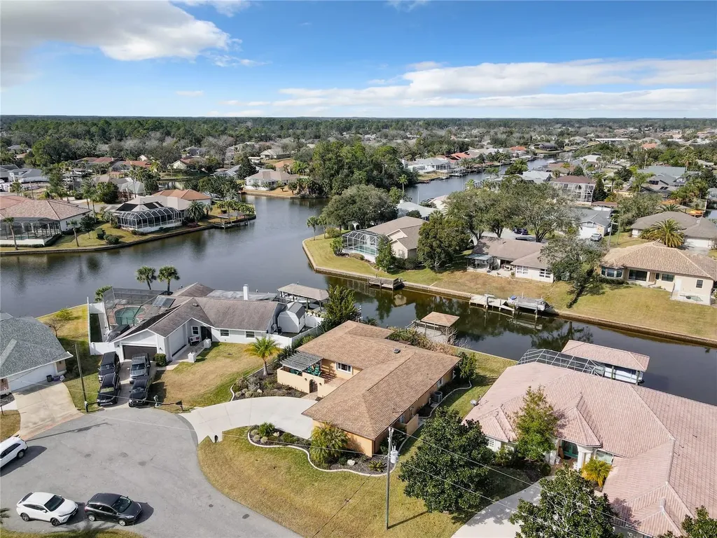 12 Collinson Court Palm Coast FL 32137