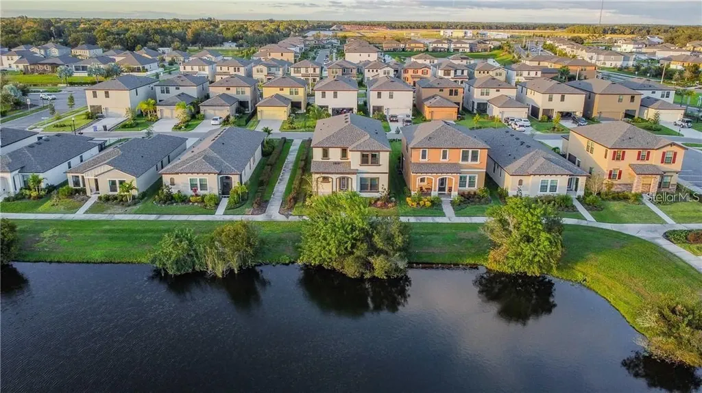 12413 Bay Estuary Bend Riverview FL 33579
