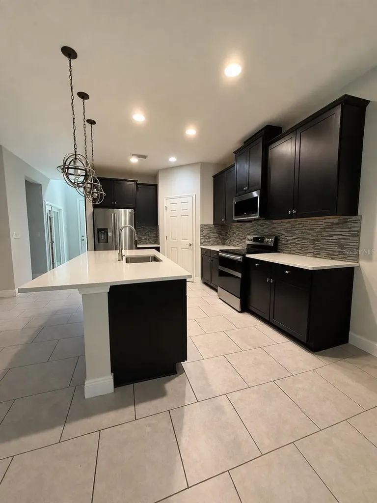 12413 Bay Estuary Bend Riverview FL 33579