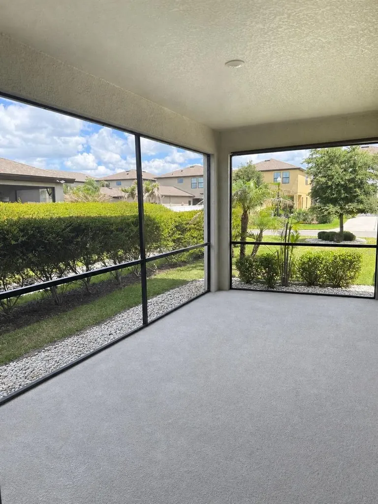 12413 Bay Estuary Bend Riverview FL 33579