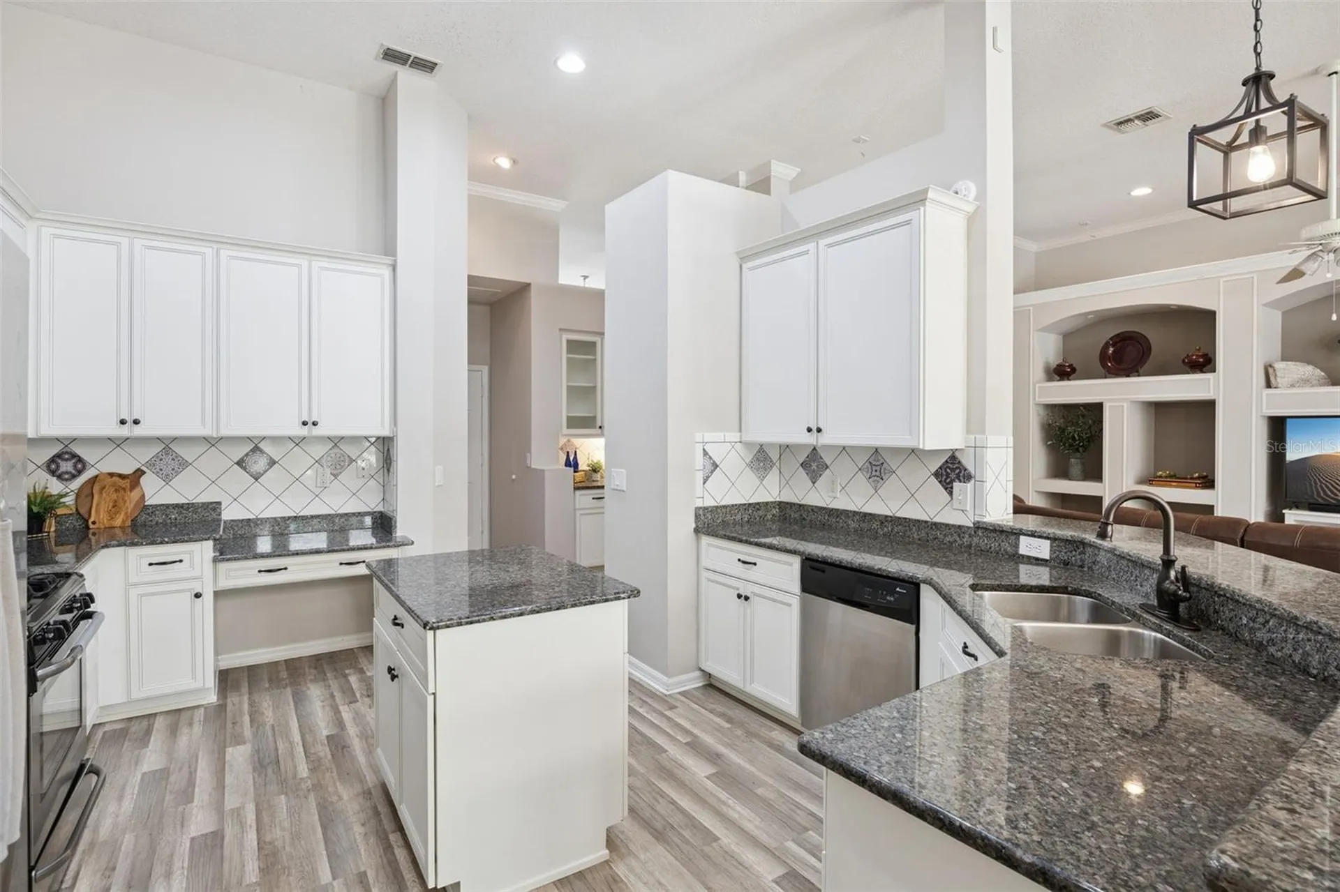 14812 Via Winghurst Court Orlando FL 32828
