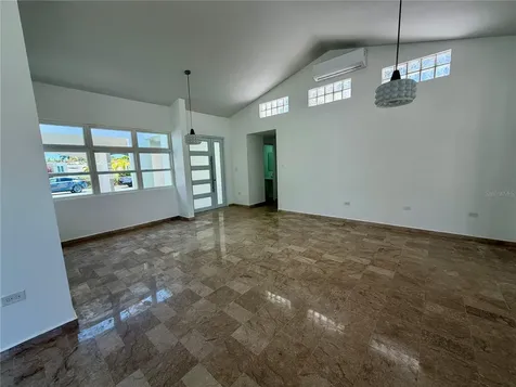 475 Paseo Del Mar Dorado PR 00646