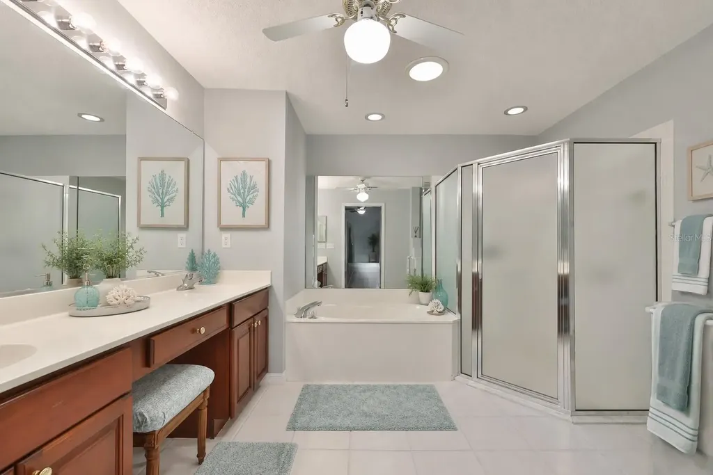 951 Villeroy Greens Drive Sun City Center FL 33573