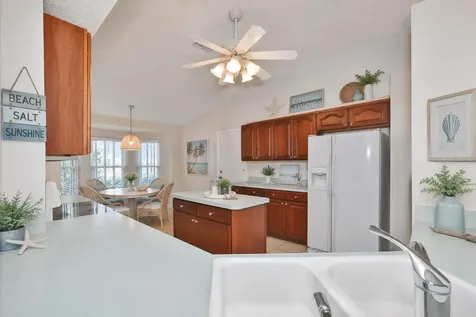 951 Villeroy Greens Drive Sun City Center FL 33573