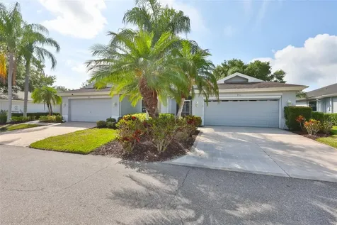 951 Villeroy Greens Drive Sun City Center FL 33573
