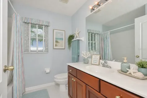 951 Villeroy Greens Drive Sun City Center FL 33573