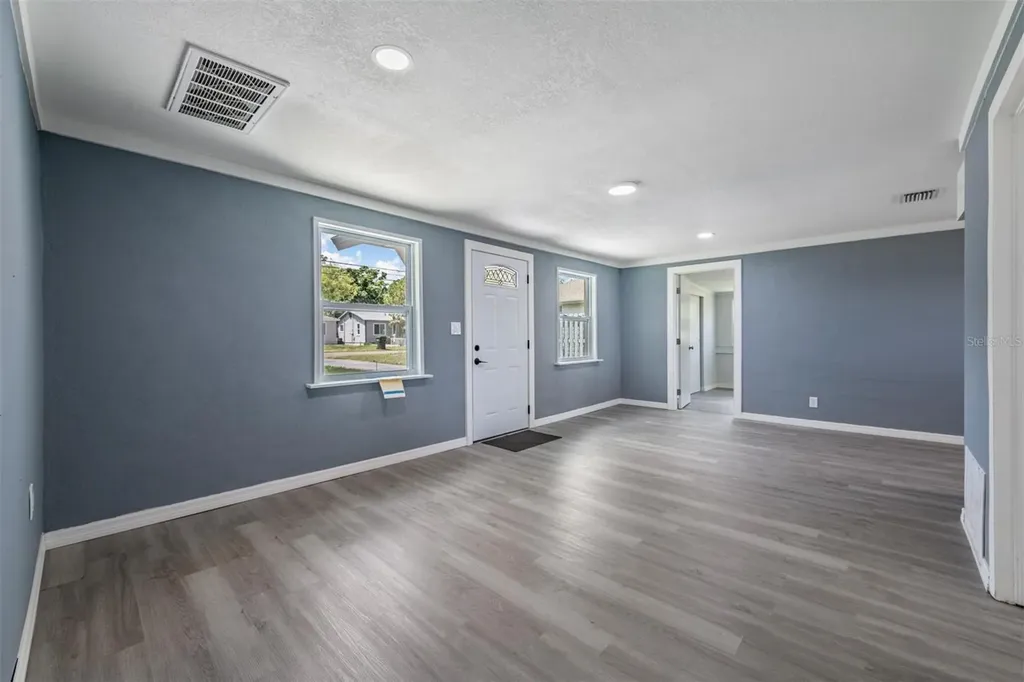 636 Stremma Road Largo FL 33770