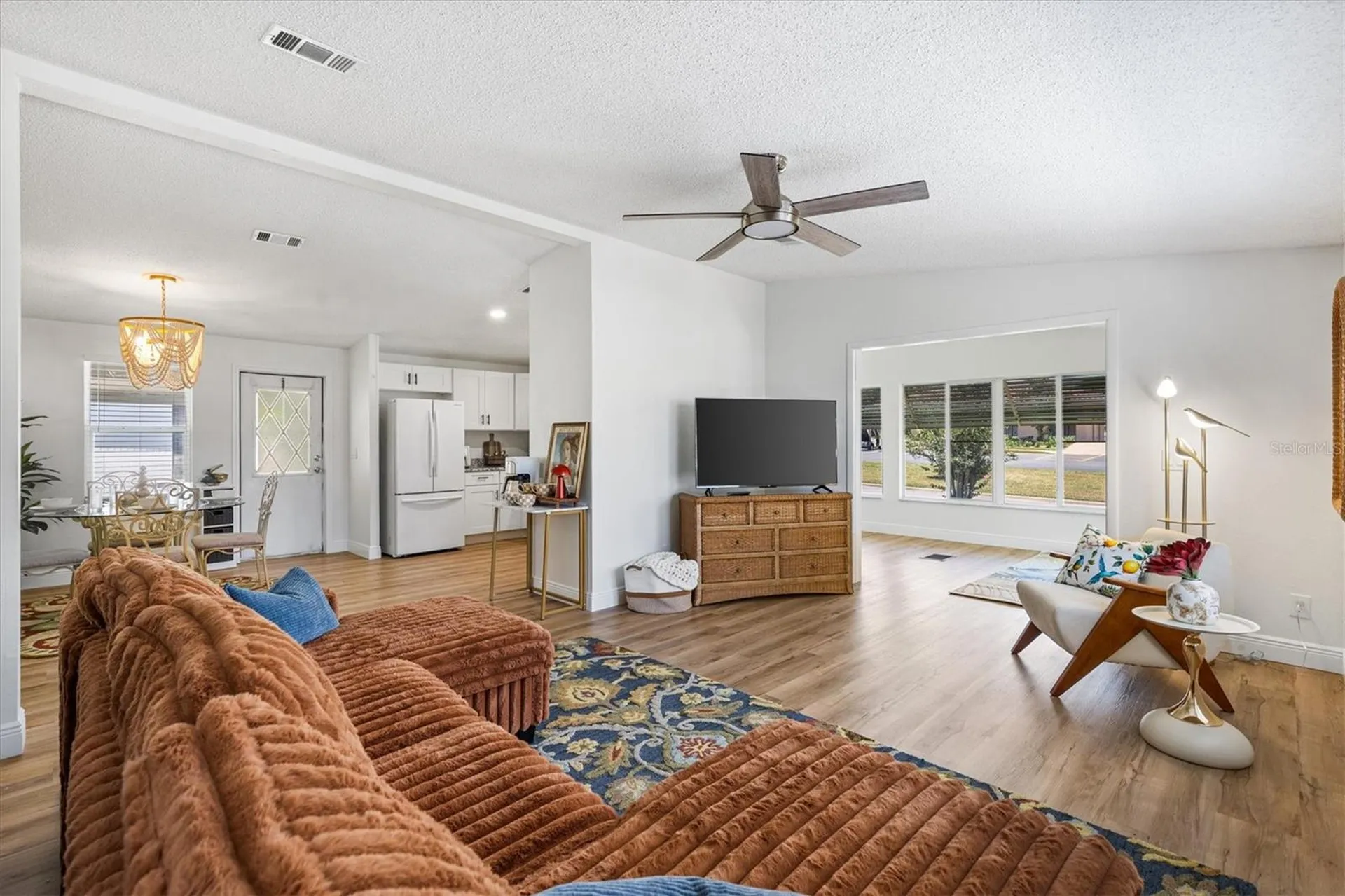 1616 Bayhill Drive Lady Lake FL 32159