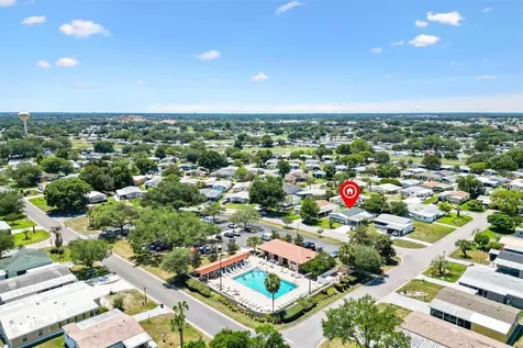 1616 Bayhill Drive Lady Lake FL 32159