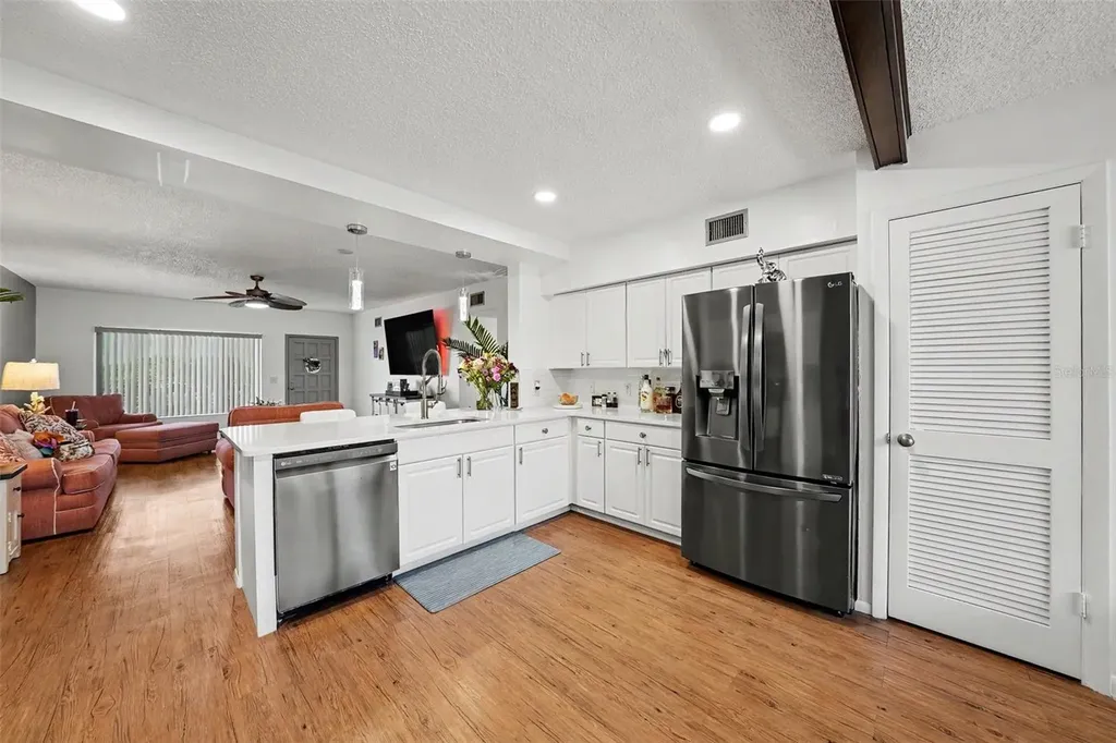 2284 Philippine Drive Clearwater FL 33763