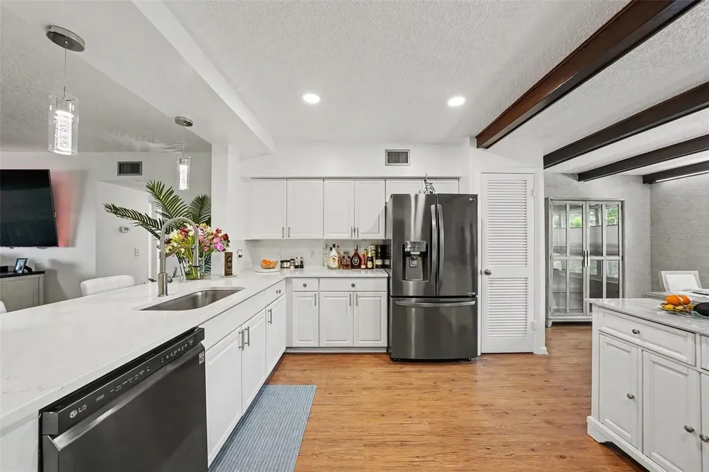 2284 Philippine Drive Clearwater FL 33763