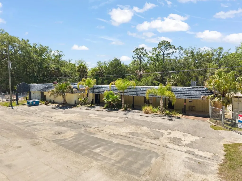 6018 & 6024 Cortez Boulevard Weeki Wachee FL 34607