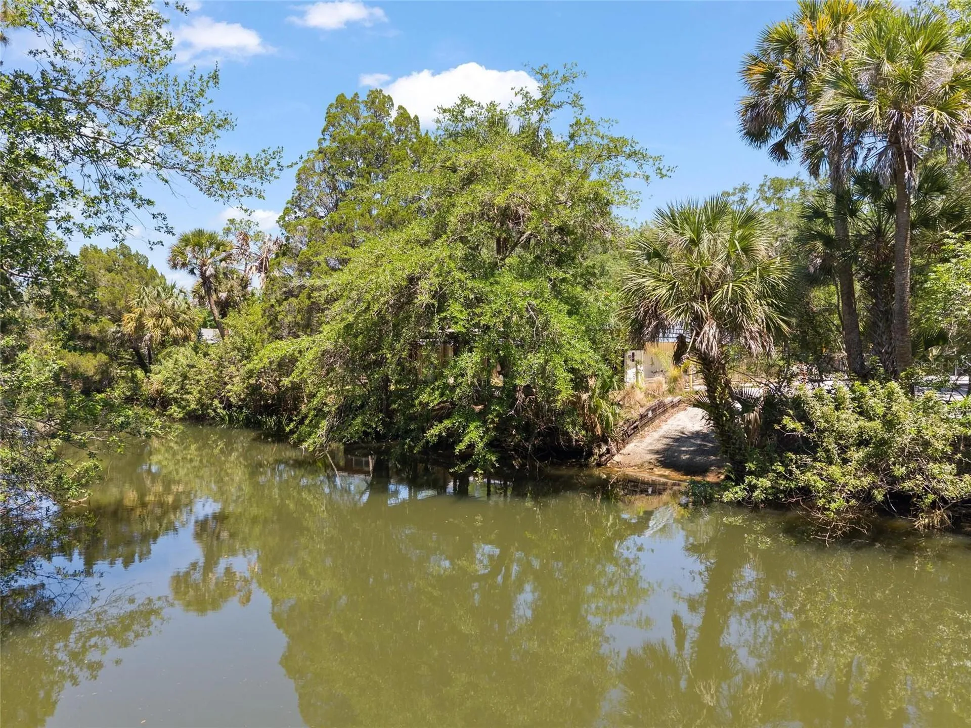 6018 & 6024 Cortez Boulevard Weeki Wachee FL 34607